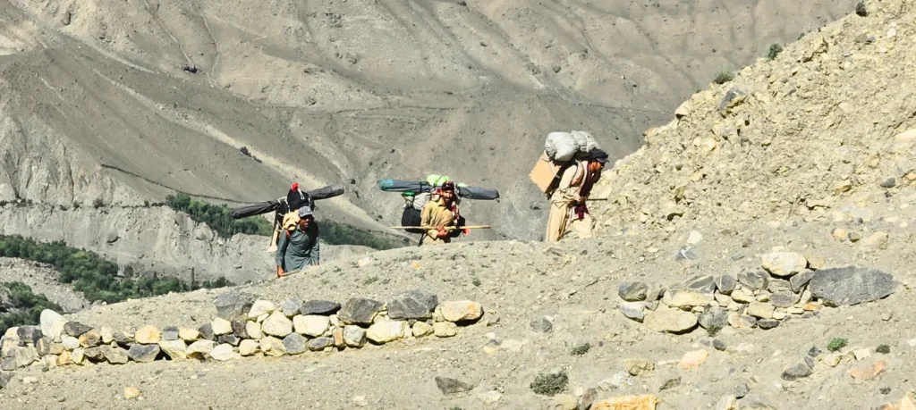 Blati Porters in Baltoro