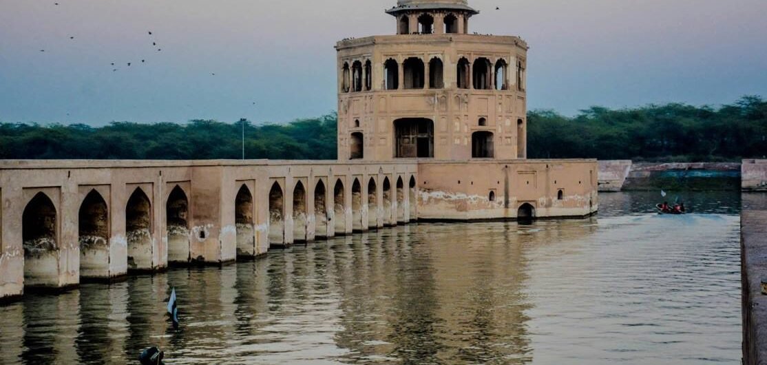 Hiran Minar photo by Zohaib